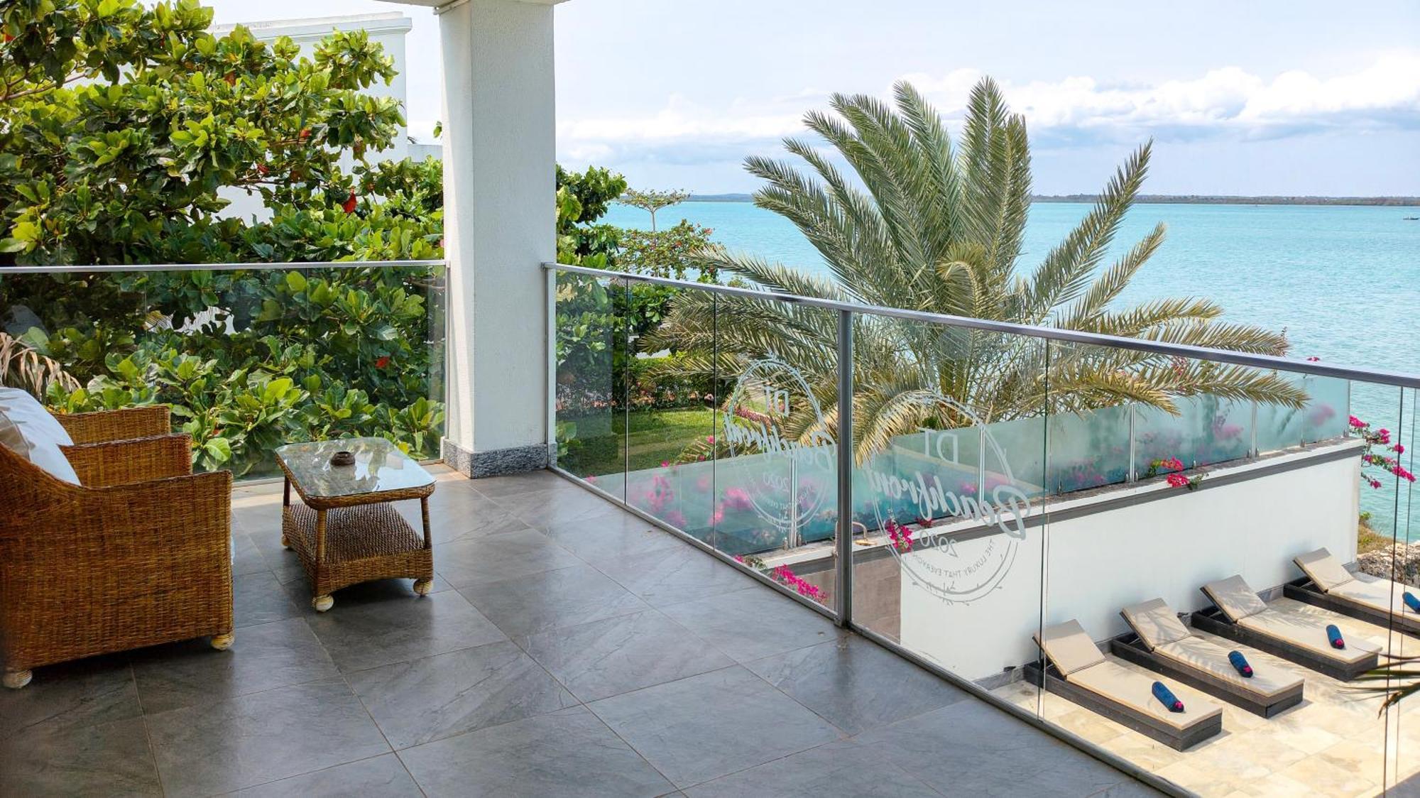 Zanzibar Dt Beachfront Villa Mkunguni Zewnętrze zdjęcie